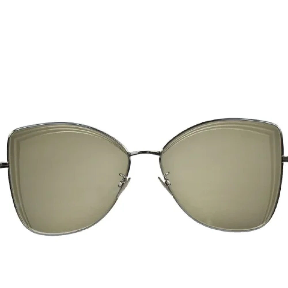 Chanel Vintage Pre-owned Metal sunglasses Gray Dames