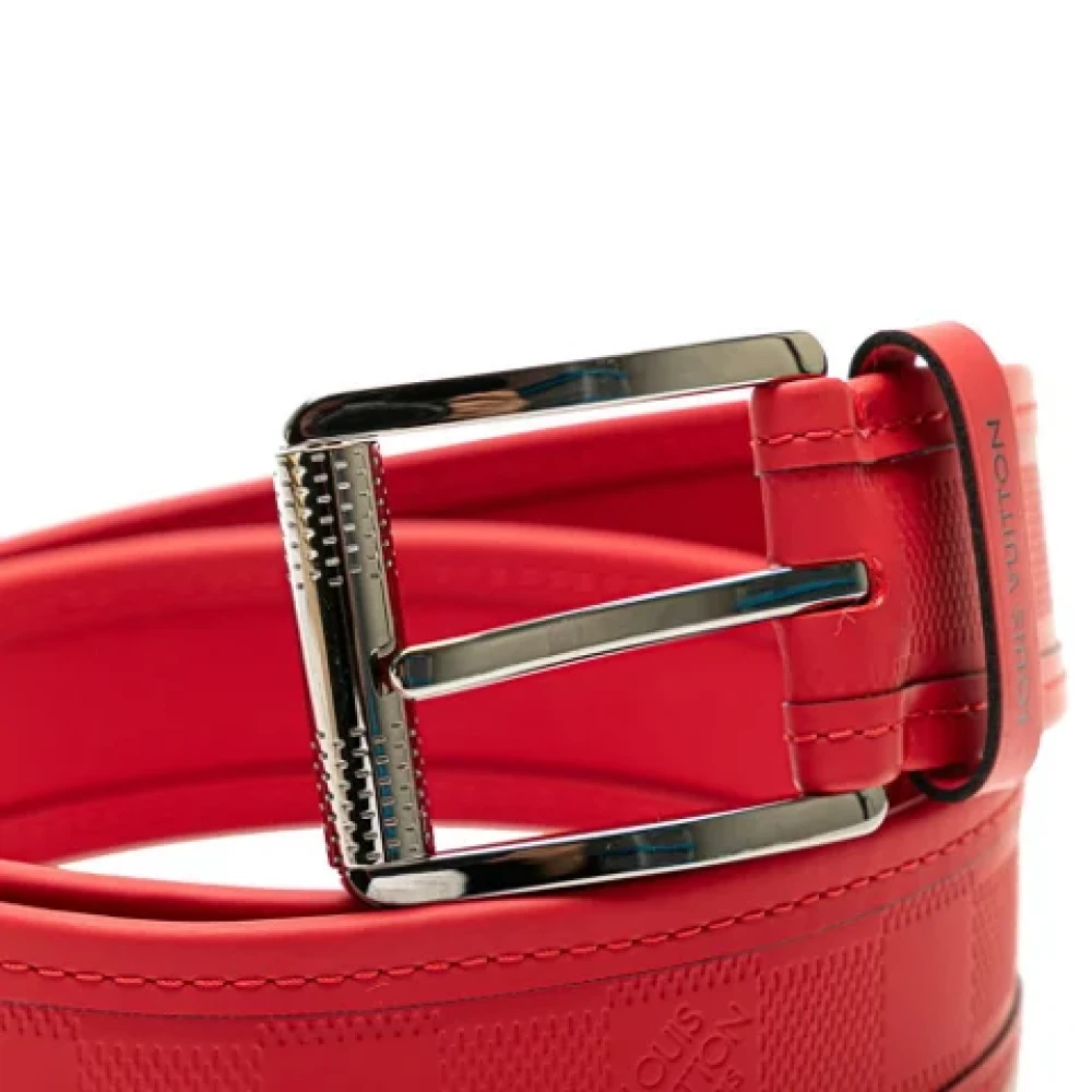 Louis Vuitton Vintage Pre-owned Rubber belts Red Dames