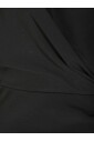 robe-longue-une-epaule