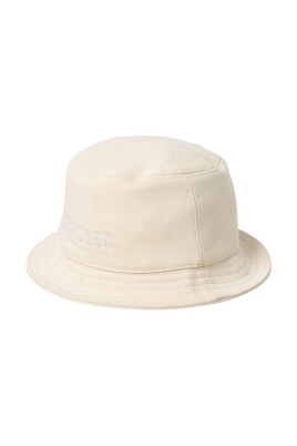 multicolor-logo-embroidery-winter-hat