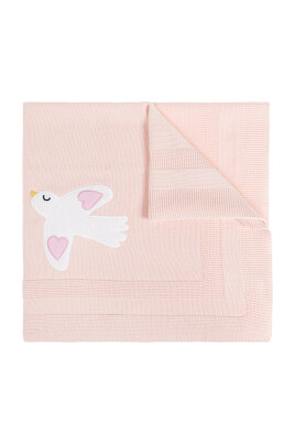 blanket-with-animal-motif