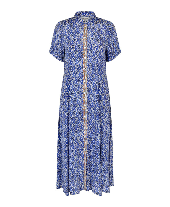 robe-maxi-bleue-a-manches-courtes