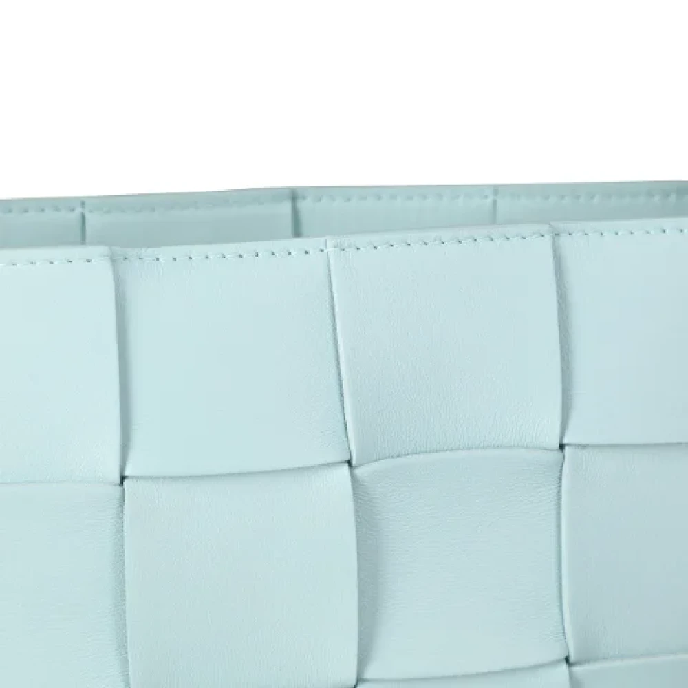Bottega Veneta Leather crossbody-bags Blue Dames