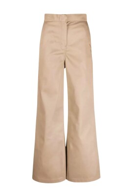 beige-chino-pants-straight-loose-fit