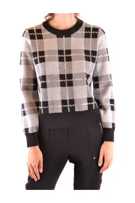 stiliga-sweaters-for-en-chic-look