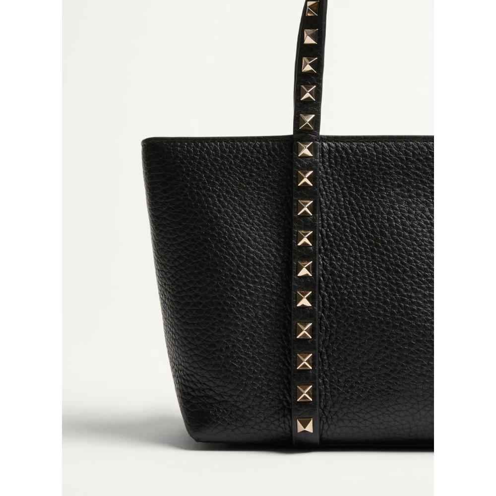 Valentino Garavani Zwarte leren schoudertas met studs Black Dames
