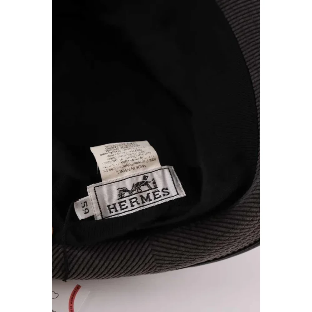 Hermès Vintage Pre-owned Polyester hats Gray Dames