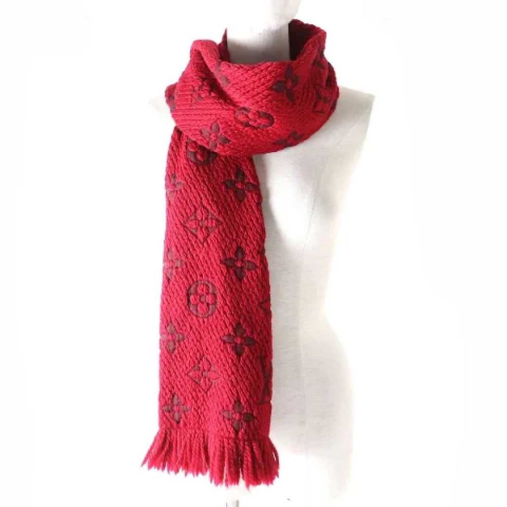 Louis Vuitton Vintage Pre-owned Wool scarves Red Dames