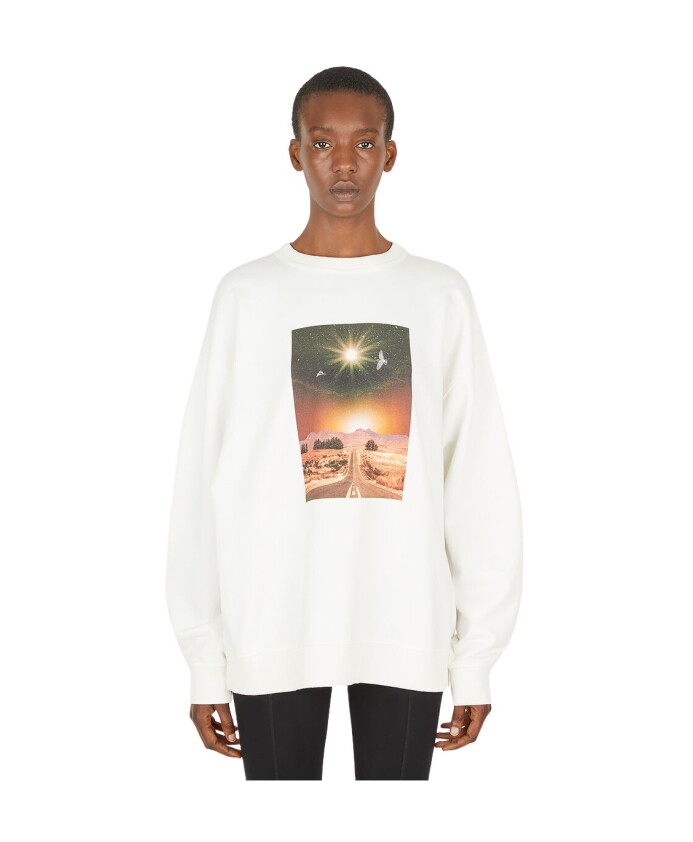 sweatshirt-sci-fi