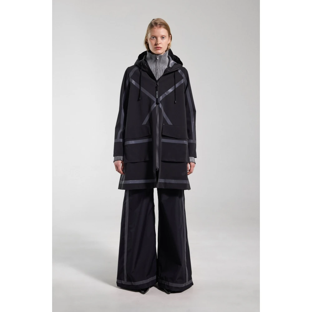 Stutterheim Ambachtelijke A-Lijn Regenjas met Tape Strepen Black Dames