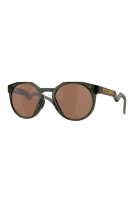 sporty-sunglasses-with-polarized-lenses