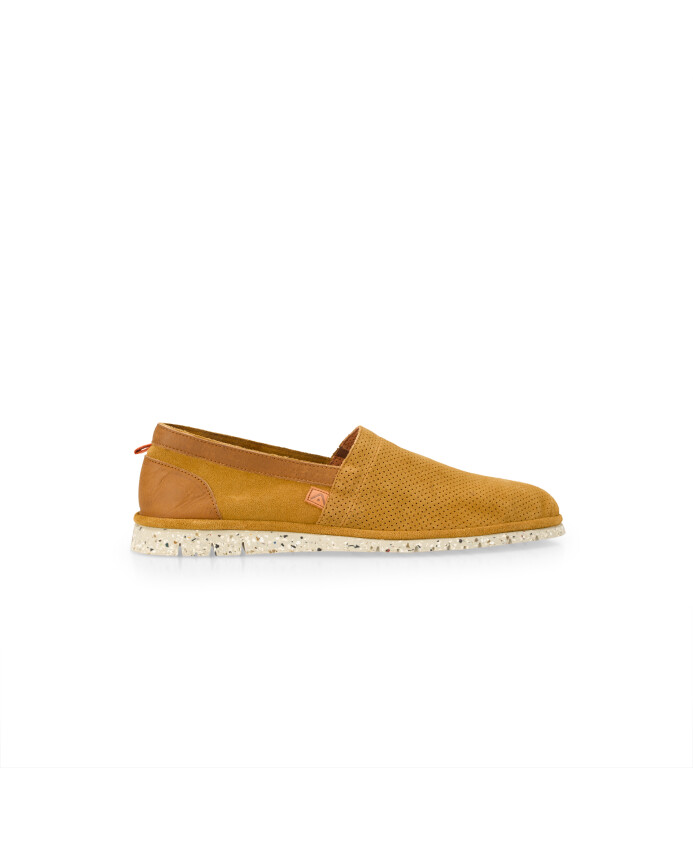 amber-slip-on-en-daim-perfore