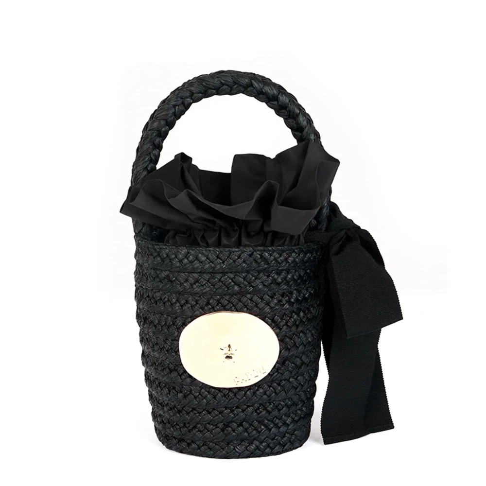 Patou Zwarte Raffia Bucket Tas met Goudkleurige Hardware Black Dames
