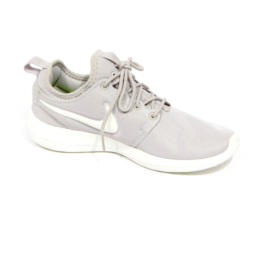 Nike - Shoes > Sneakers - Gray - Nike - Modalova