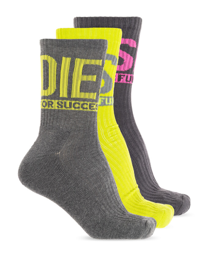 lot-de-trois-paires-de-chaussettes