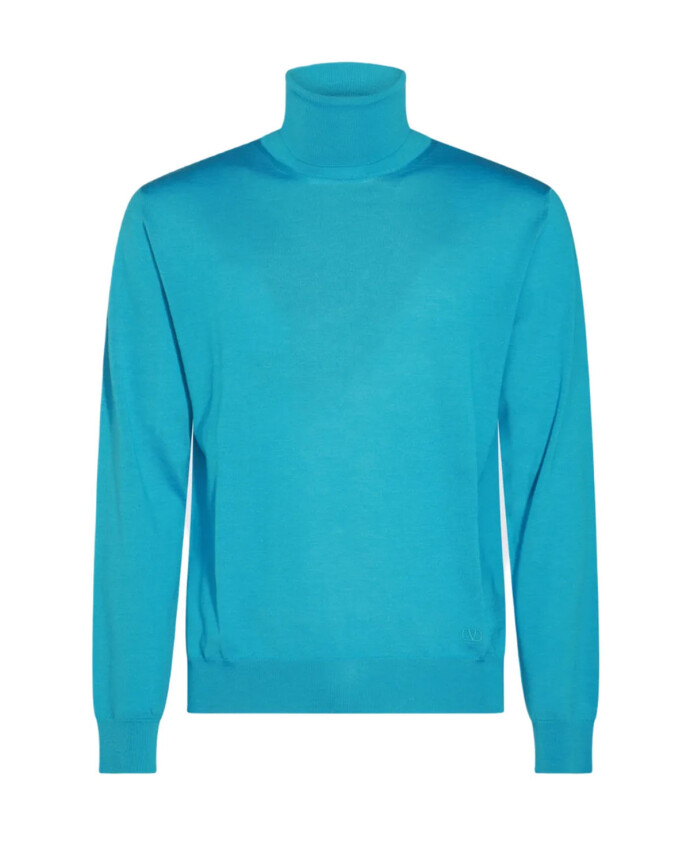 stylish-knit-sweater