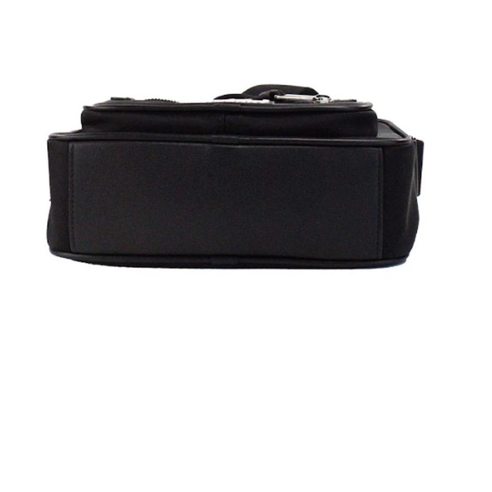 Burberry Zwarte Nylon Camera Heuptas met Kaartsleuven Black Dames