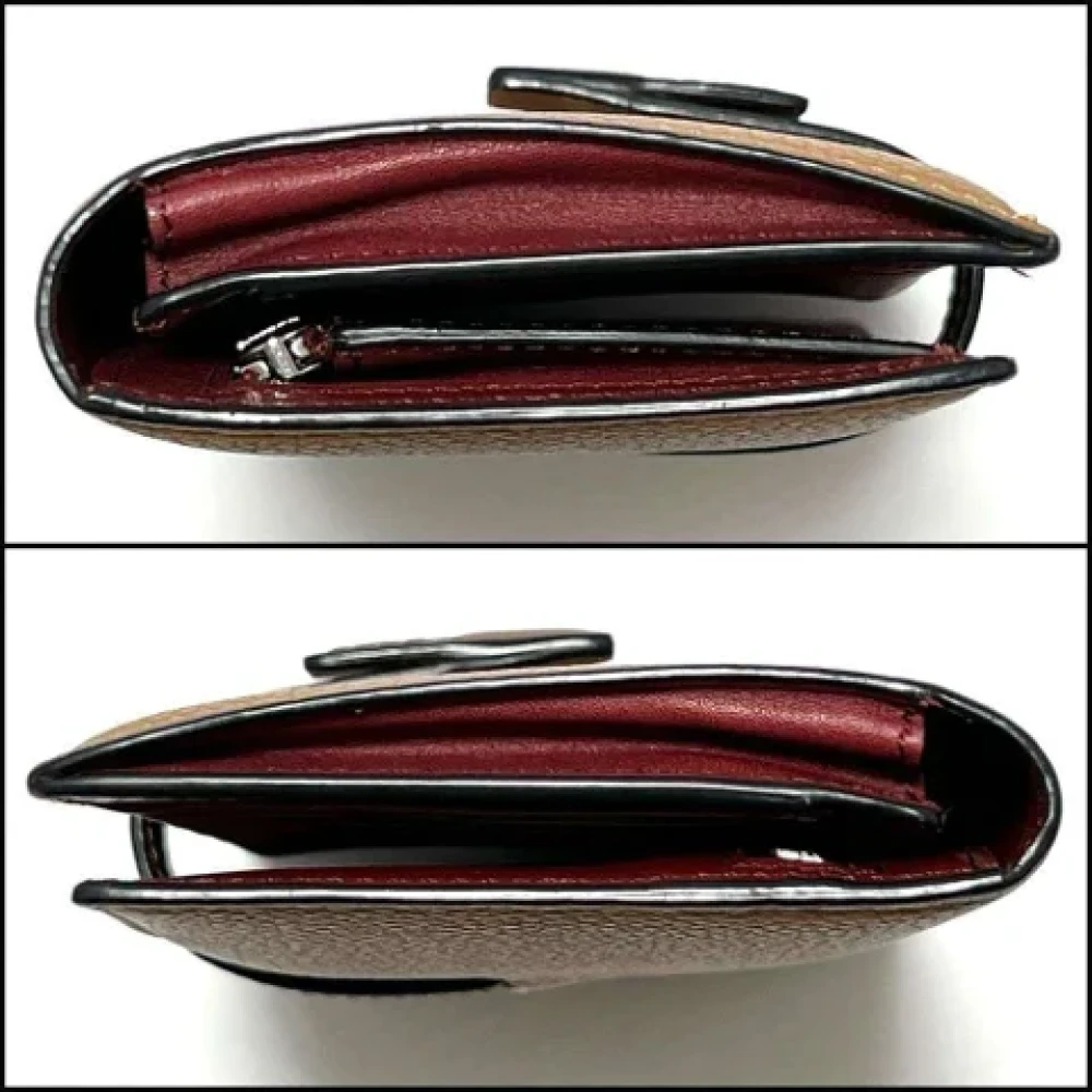 Loewe Pre-owned Leather wallets Brown Dames