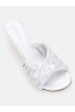 mules-a-talon-chaton-argent