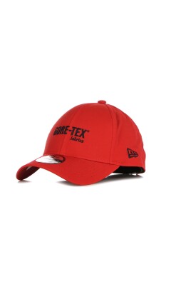 curved-visor-cap-gore-tex-scarlet