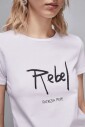 pull-blanc-avec-impression-frontale