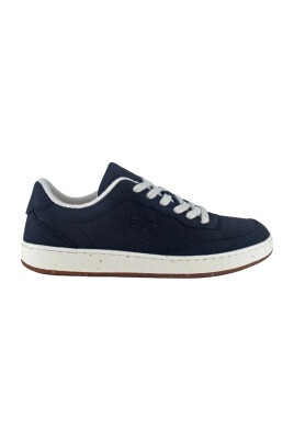 casual-sneakers-for-everyday-wear