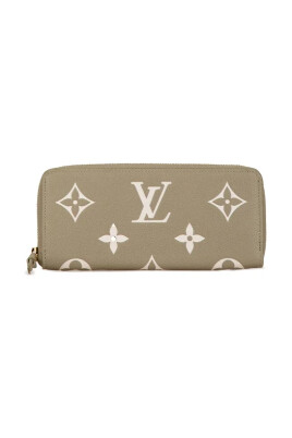pre-owned-leather-wallets
