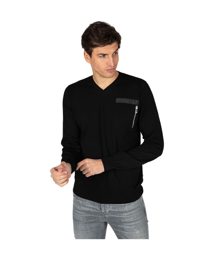sweter-en-v