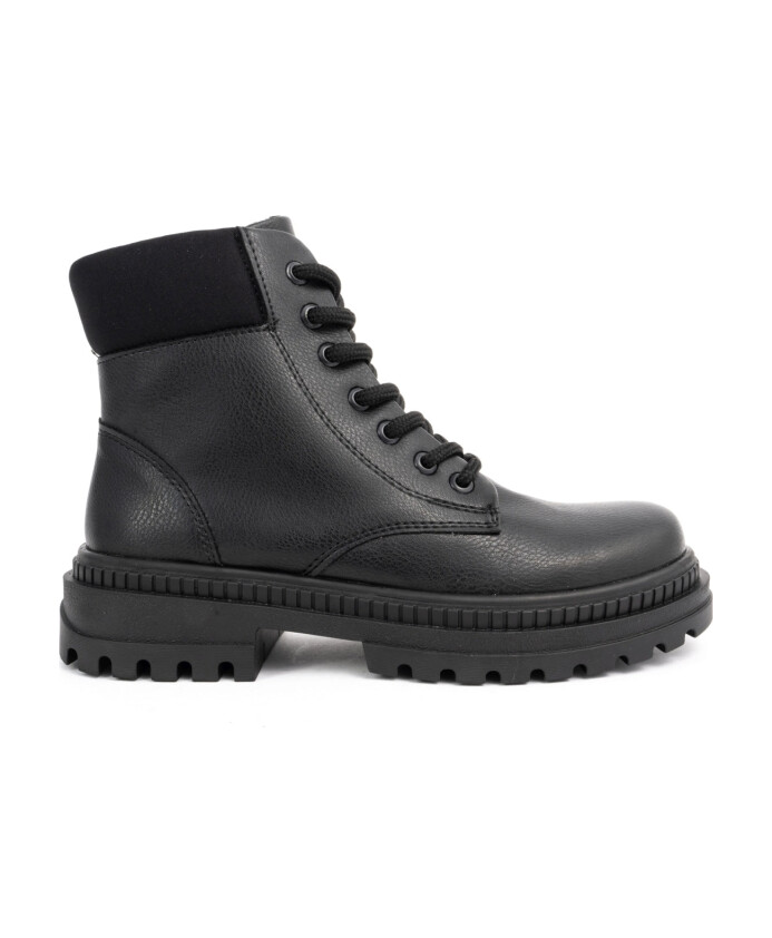 black-ankle-boots-for-women