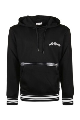 trendy-logo-hooded-sweatshirt