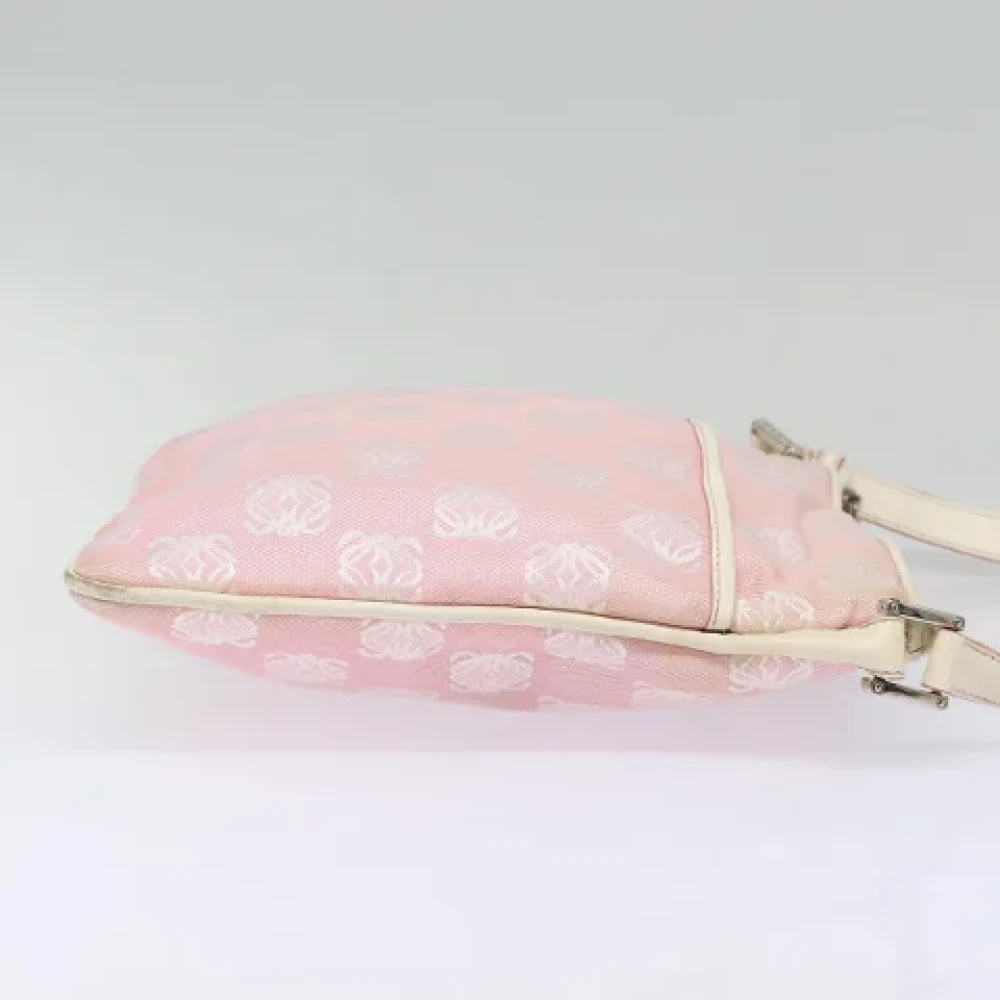 Loewe Pre-owned Canvas shoulder-bags Pink Dames