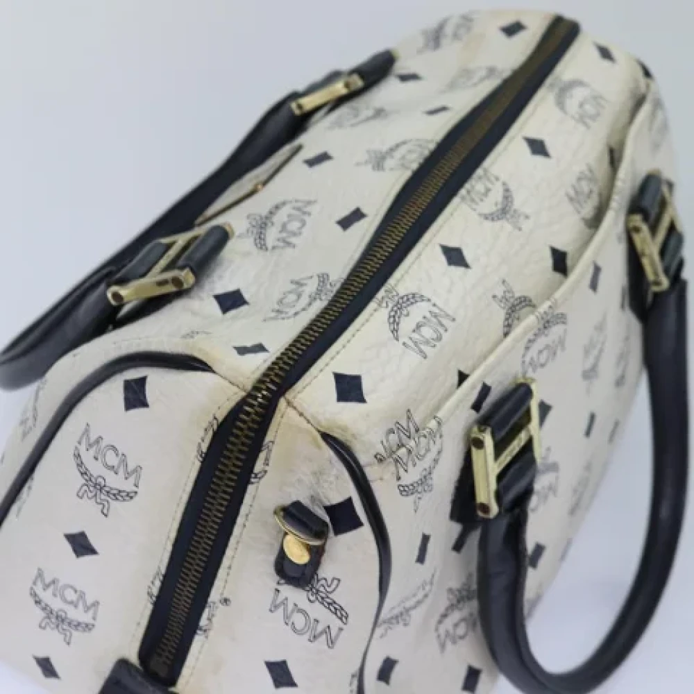 MCM Pre-owned Canvas handbags White Dames