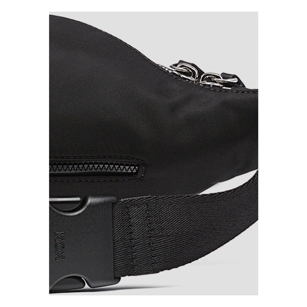 MCM Prins heuptas gemaakt van gerecycled nylon Black Unisex