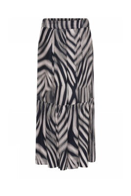 long-pleated-skirt-black-sand