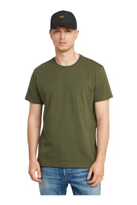 plain-short-sleeve-t-shirt