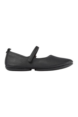 black-mary-jane-ballet-flats