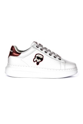 nft-metalmesh-sneakers