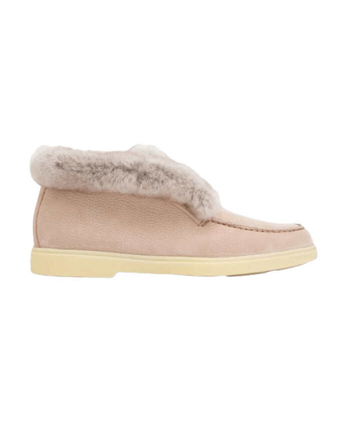 bottines-desert-en-daim-rose-doublees-de-fourrure