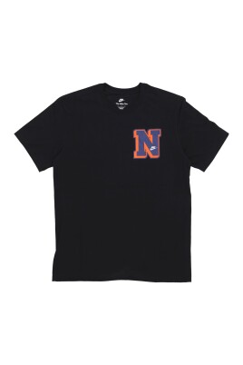 casual-crew-neck-black-tee