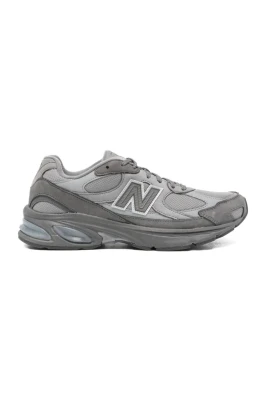 2010V Sneakers