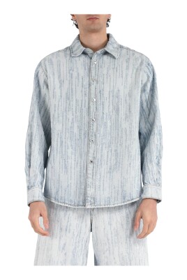 lichte-denim-overhemd-met-geborduurd-logo