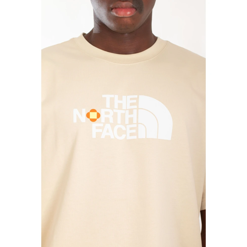 The North Face Yinka Ilori Tee Samenwerking Shirt Beige Heren