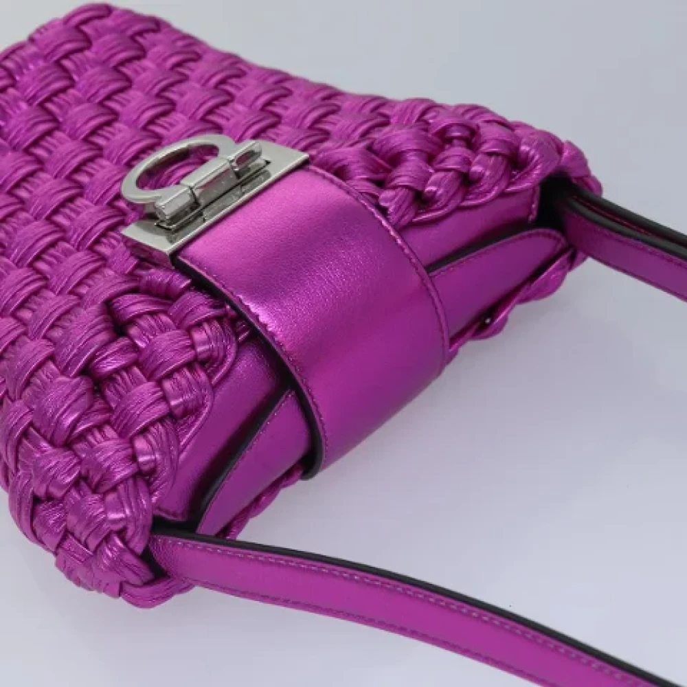 Salvatore Ferragamo Pre-owned Leather shoulder-bags Pink Dames
