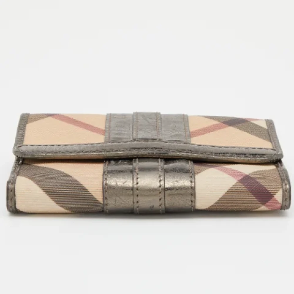 Burberry Vintage Pre-owned Leather wallets Beige Dames