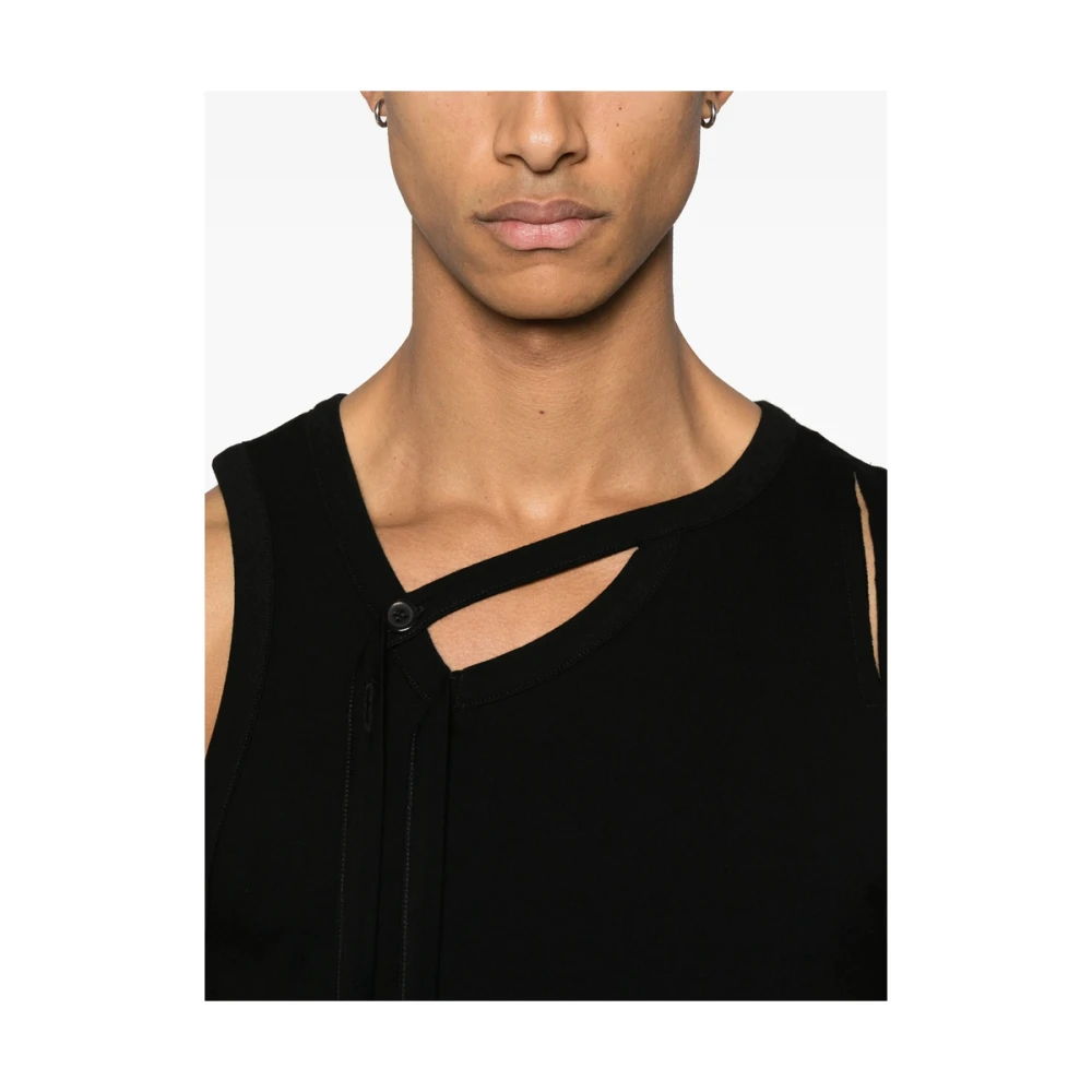 Yohji Yamamoto Zwarte T-shirt met Asymmetrische Hals Black Heren