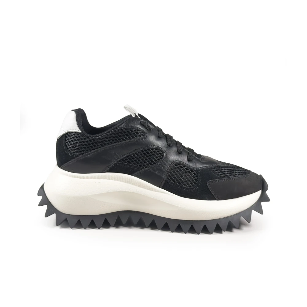 Vic Matié D22 Running Lace-up sneaker Dames Schoenen Zwart