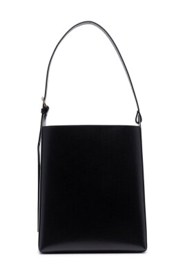 stylish-shoulder-bag-with-virginie-design