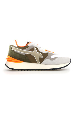 green-sneakers-with-bold-design