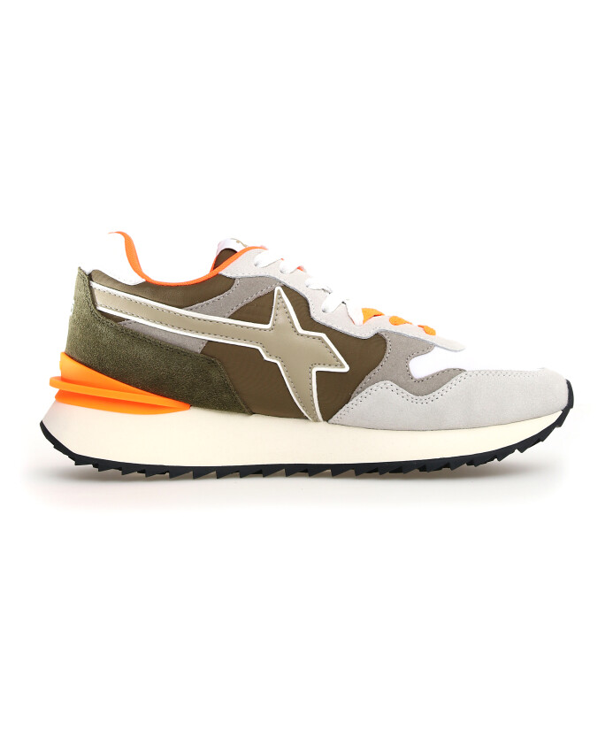 sneakers-vertes-au-design-audacieux