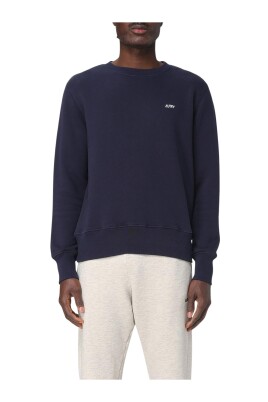 crew-neck-sweatshirt